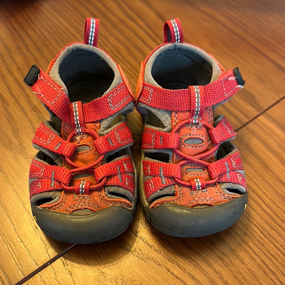 Red Keens Toddler